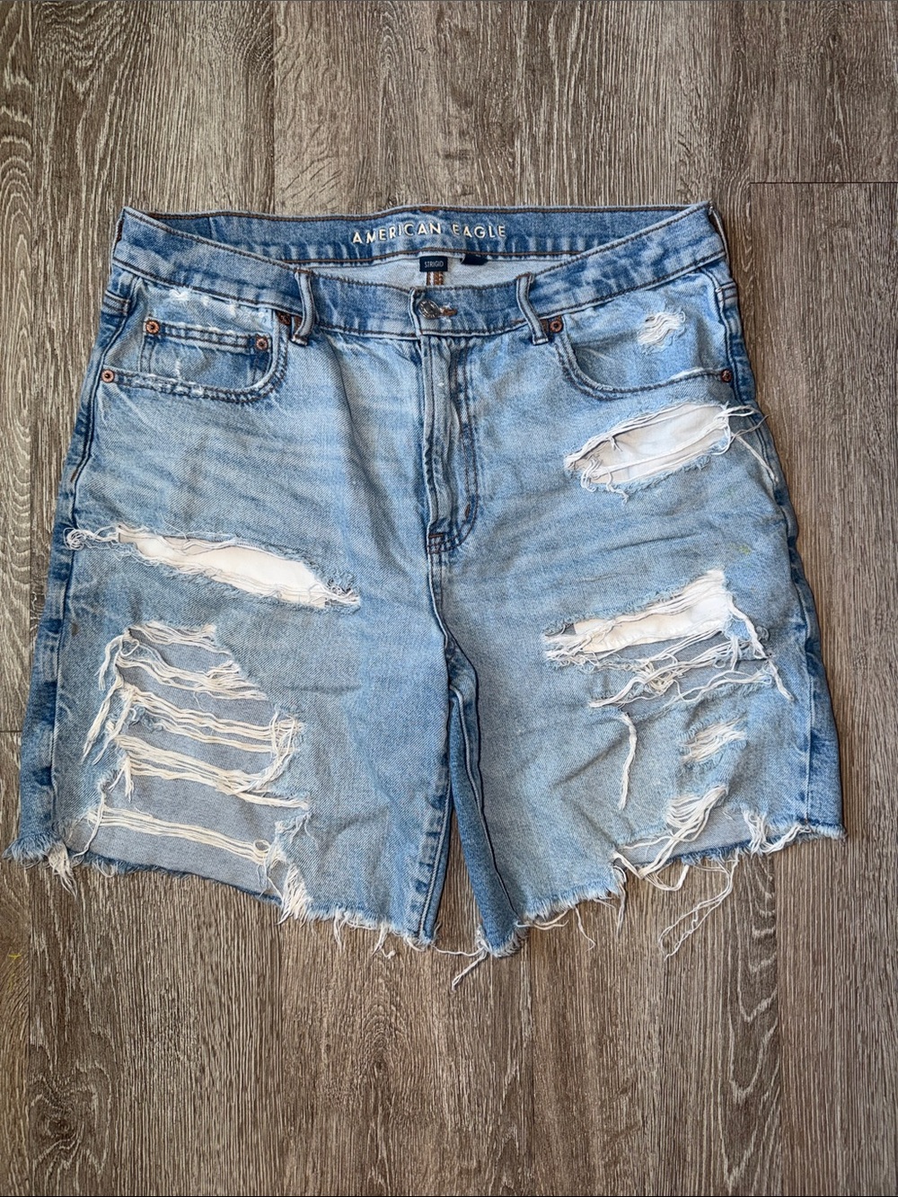 American Eagle Outfitters Light Blue Ripped Denim Bermuda Jean Shorts 12